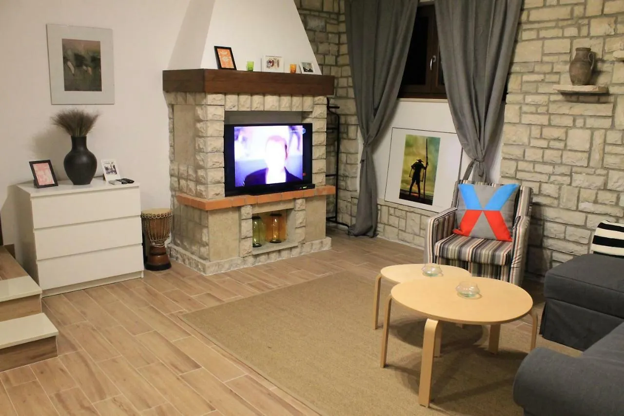 Apartments Dina Pula