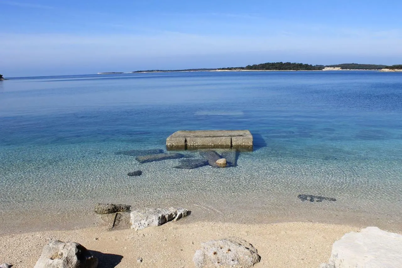 Apartments Dina Pula Croatia